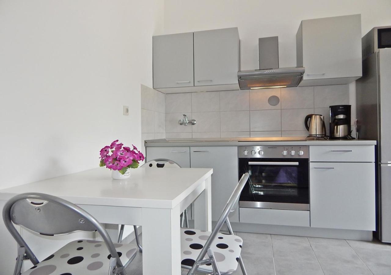 Rooms&Apartments Beach Star Split Exterior foto