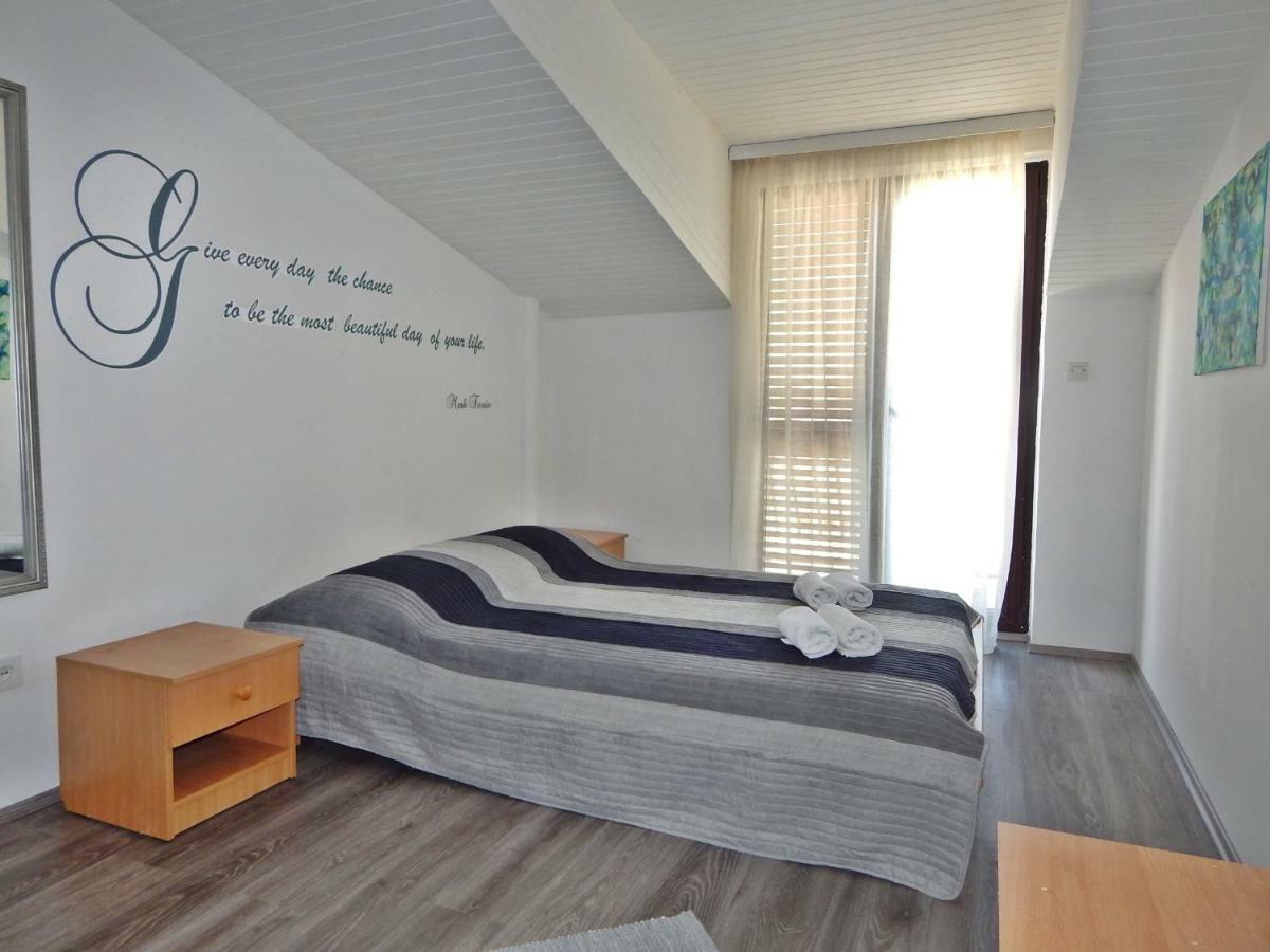 Rooms&Apartments Beach Star Split Exterior foto